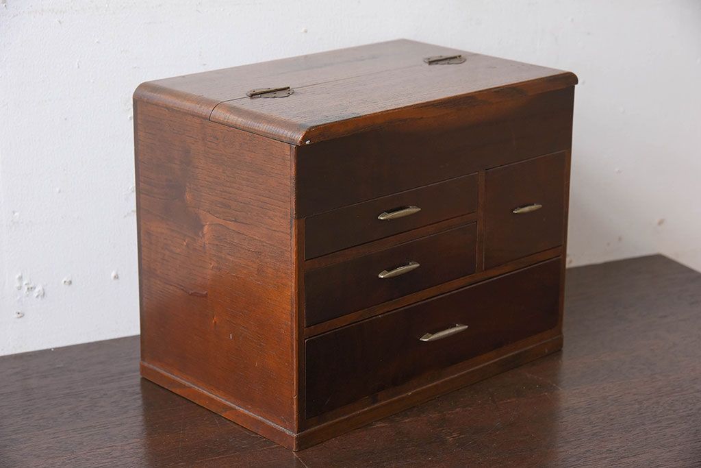 アンティーク雑貨　古い木製のレトロなアンティーク裁縫箱(小引き出し)