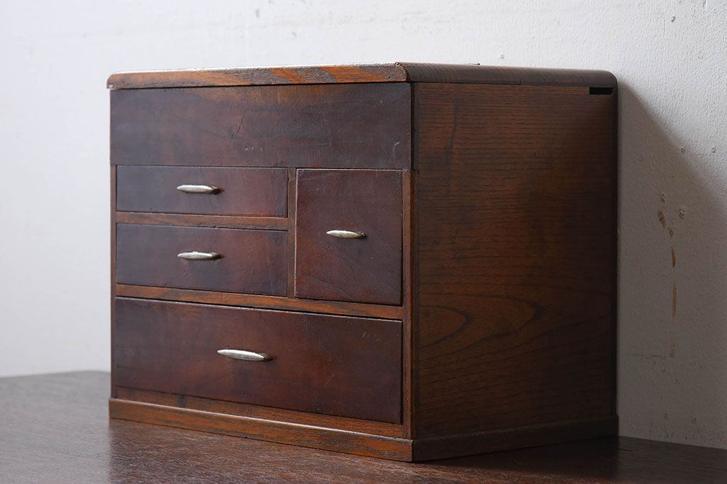 アンティーク雑貨　古い木製のレトロなアンティーク裁縫箱(小引き出し)