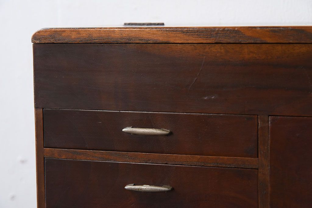 アンティーク雑貨　古い木製のレトロなアンティーク裁縫箱(小引き出し)