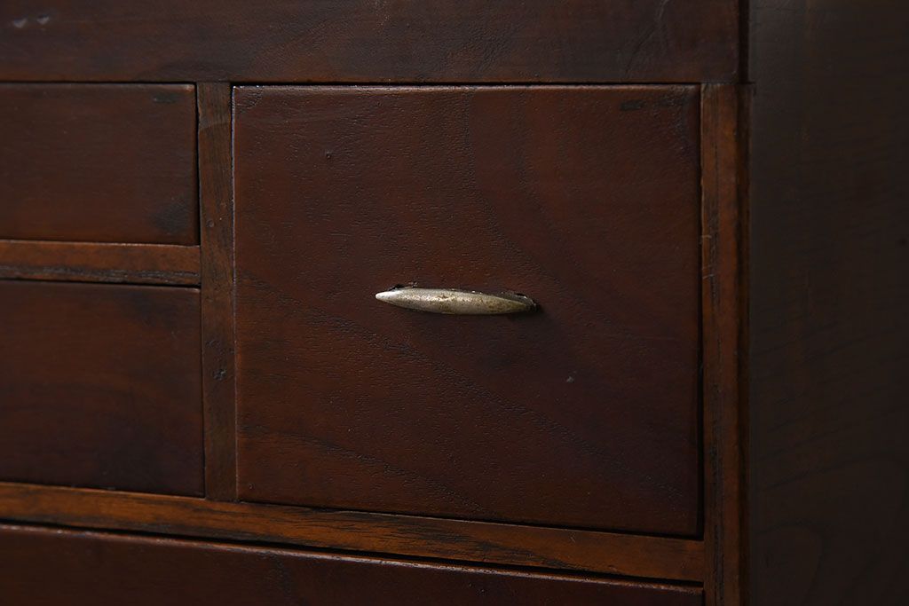 アンティーク雑貨　古い木製のレトロなアンティーク裁縫箱(小引き出し)