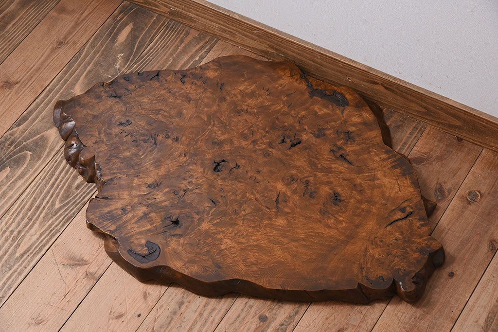 アンティーク雑貨　大正〜昭和期　瘤杢　古い栃材のアンティーク花台(飾り台)