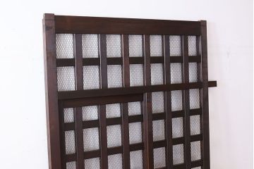 檜・欅材製　重厚な古い木製のアンティークくぐり戸(玄関戸)