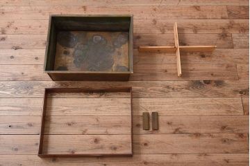 アンティーク雑貨　大正昭和期　アンティーク　中桐材　古い関西火鉢