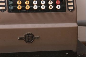 アンティーク雑貨　昭和レトロ!ノスタルジックなアンティークレジスター(1)