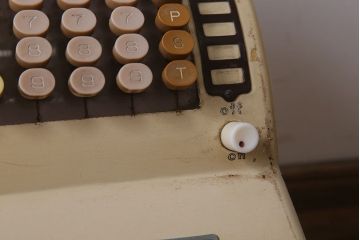 アンティーク雑貨　昭和レトロ!ノスタルジックなアンティークレジスター(2)