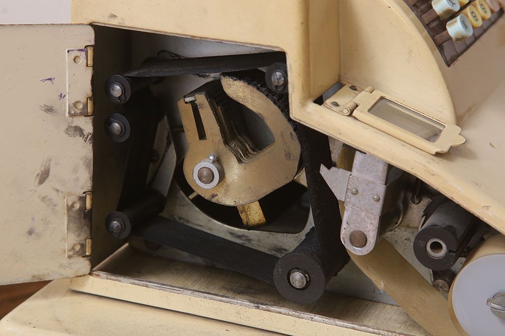 アンティーク雑貨　昭和レトロ!ノスタルジックなアンティークレジスター(2)