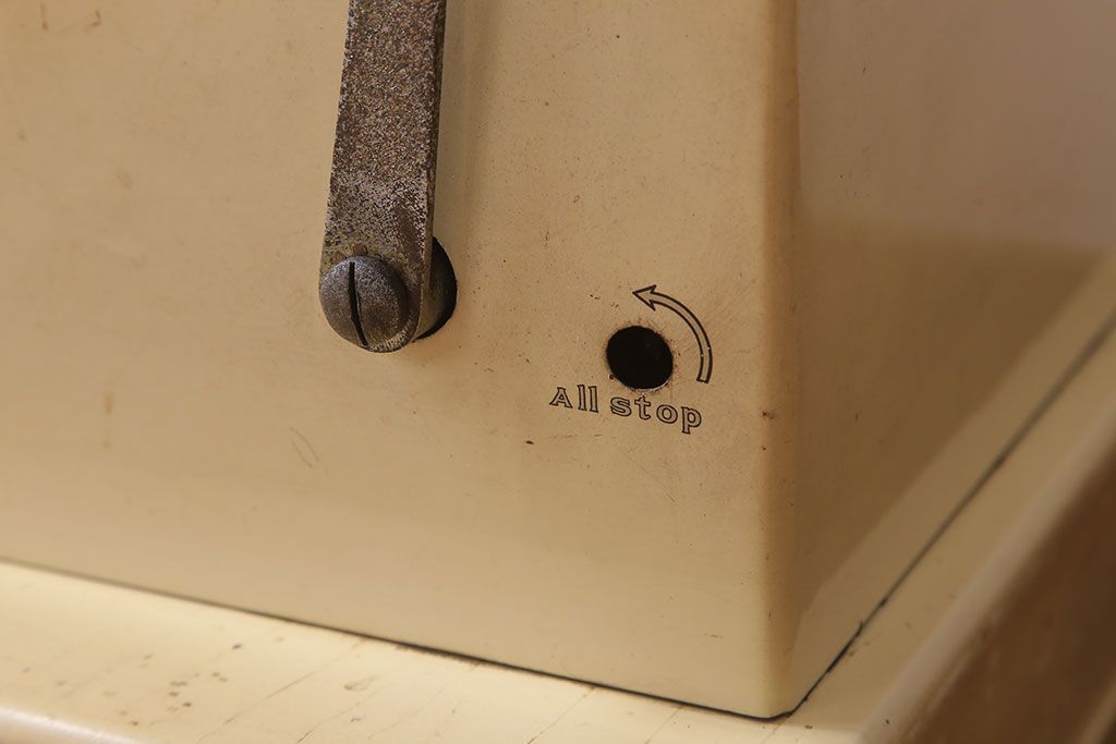 アンティーク雑貨　昭和レトロ!ノスタルジックなアンティークレジスター(2)