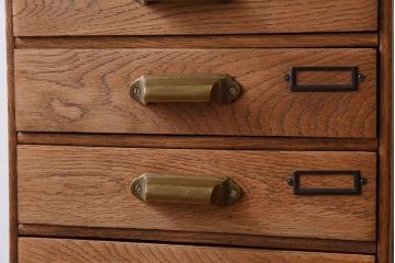 レトロ家具　ナラ材製!レトロかわいい小引き出し(2)