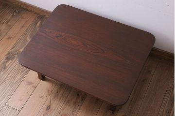 レトロ家具　小振りなサイズ!栓材一枚板　レトロなアンティークちゃぶ台(飾り台)