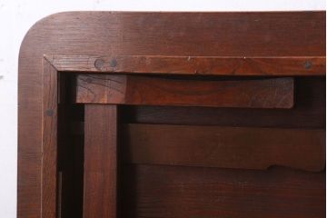 レトロ家具　小振りなサイズ!栓材一枚板　レトロなアンティークちゃぶ台(飾り台)