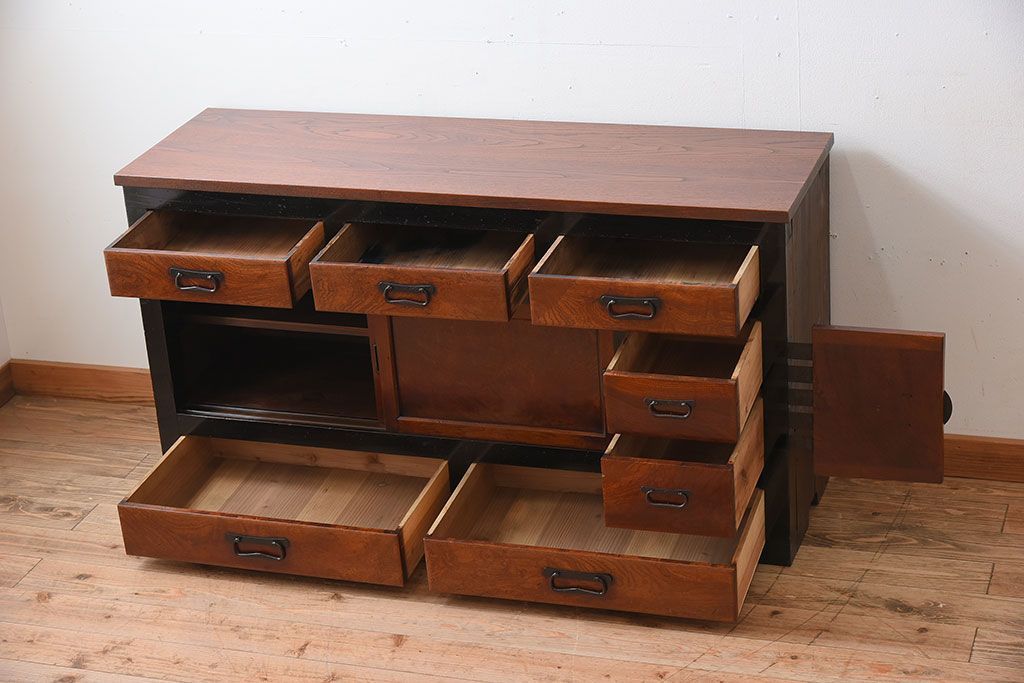 アンティーク家具　古民具・骨董　前面欅材・枠檜材製　明治期の古い時代箪笥サイドボード