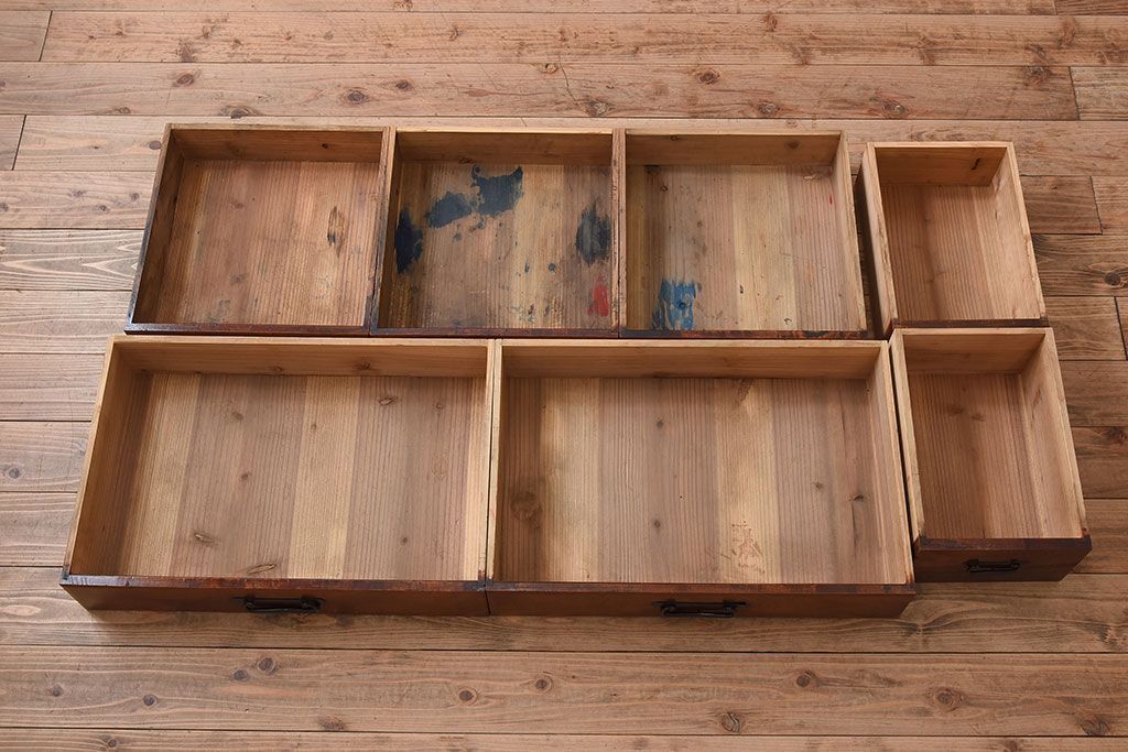 アンティーク家具　古民具・骨董　前面欅材・枠檜材製　明治期の古い時代箪笥サイドボード