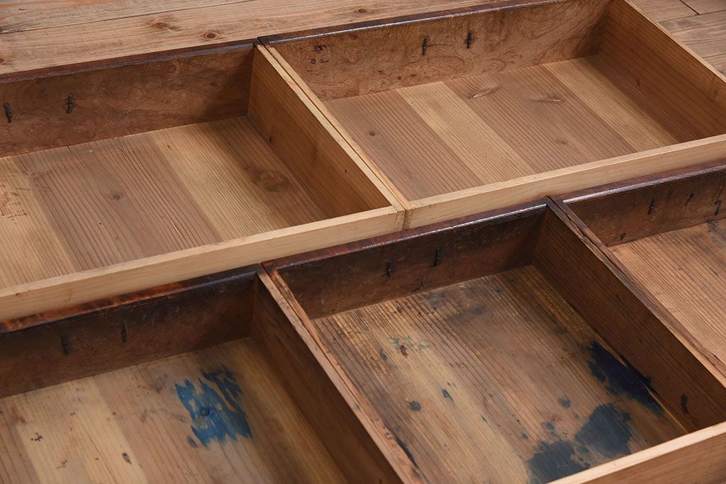 アンティーク家具　古民具・骨董　前面欅材・枠檜材製　明治期の古い時代箪笥サイドボード