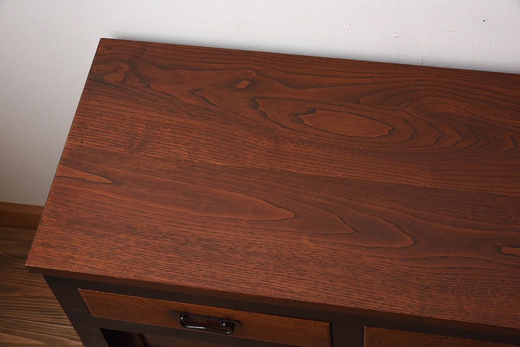 アンティーク家具　古民具・骨董　前面欅材・枠檜材製　明治期の古い時代箪笥サイドボード