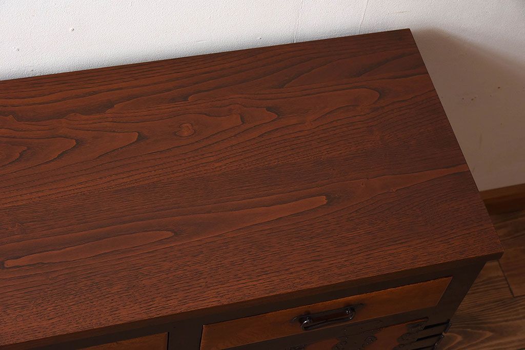 アンティーク家具　古民具・骨董　前面欅材・枠檜材製　明治期の古い時代箪笥サイドボード