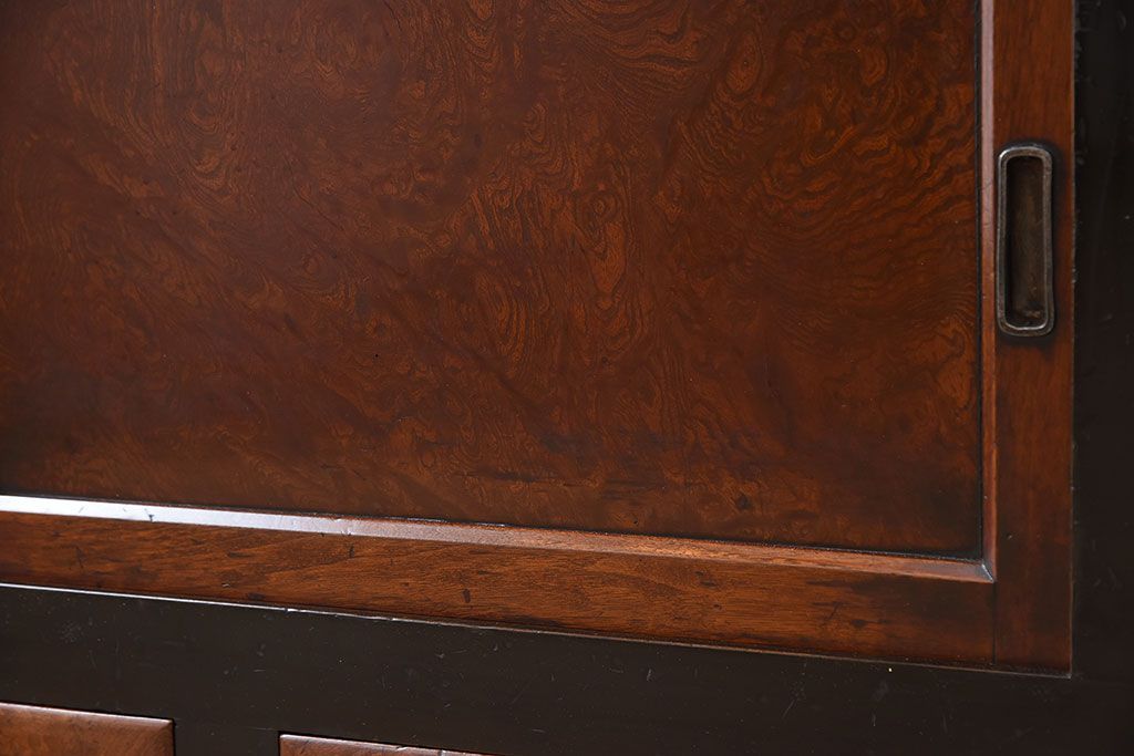 アンティーク家具　古民具・骨董　前面欅材・枠檜材製　明治期の古い時代箪笥サイドボード