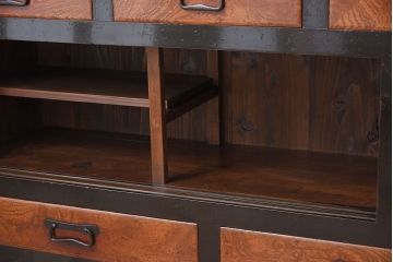 アンティーク家具　古民具・骨董　前面欅材・枠檜材製　明治期の古い時代箪笥サイドボード