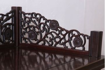 中古　民芸家具　唐木製　高級品!彫刻が素晴らしいサイドボード(キャビネット)(定価約220万円)