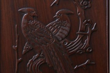 中古　民芸家具　唐木製　高級品!彫刻が素晴らしいサイドボード(キャビネット)(定価約220万円)