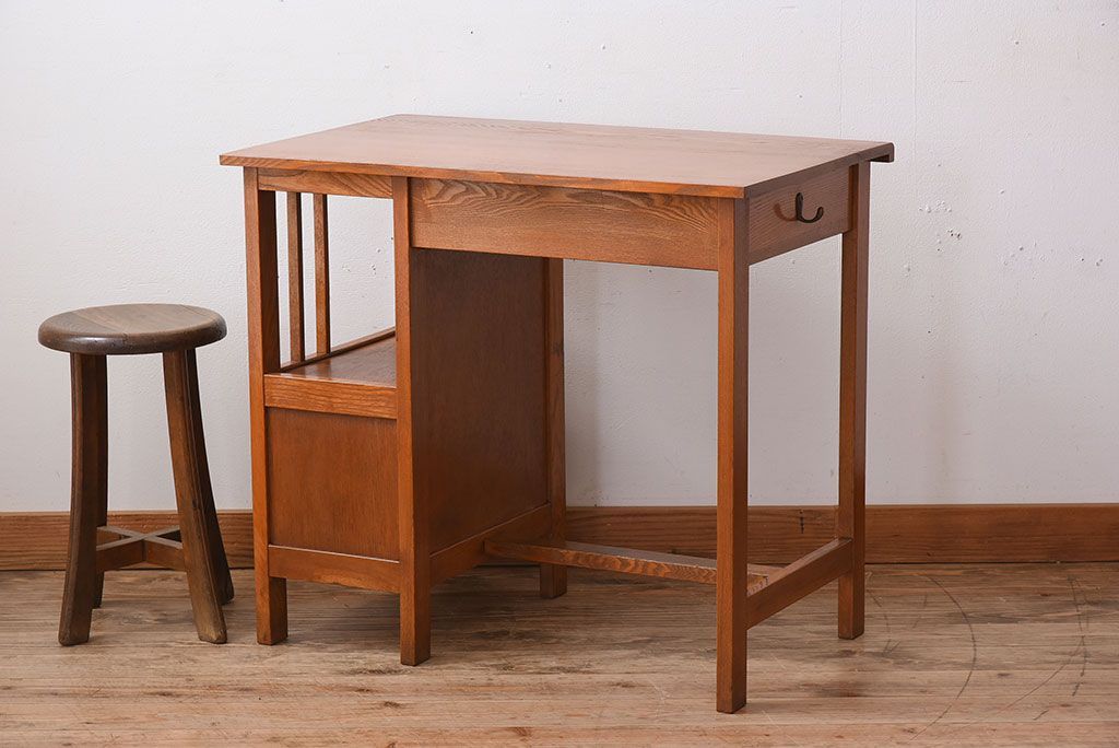 レトロ家具　タモ材製!レトロな和製アンティークの片袖机(デスク)