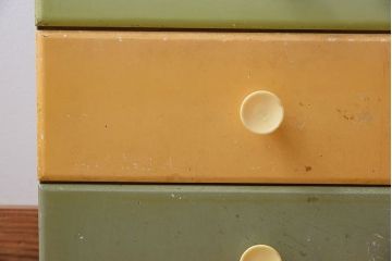 レトロ家具　昭和レトロ!カラフルなアンティークチェスト(引き出し)