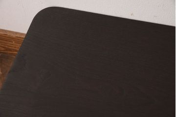 レトロ家具　小振りなサイズ!栓材製　レトロなアンティークちゃぶ台(飾り台)(3)