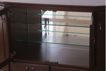 中古　IDC大塚家具　高級サイドボード(テレビボード)