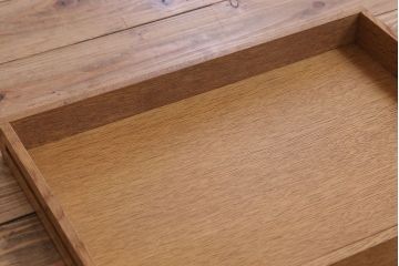 ヴィンテージ家具　チーク材!北欧ビンテージのシャッターリビングボード(サイドボード)