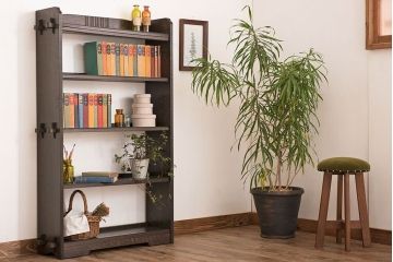 レトロ家具　ラワン材製　古い木のレトロな楔(くさび)式本棚(ディスプレイラック)