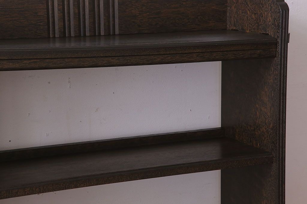 レトロ家具　ラワン材製　古い木のレトロな楔(くさび)式本棚(ディスプレイラック)