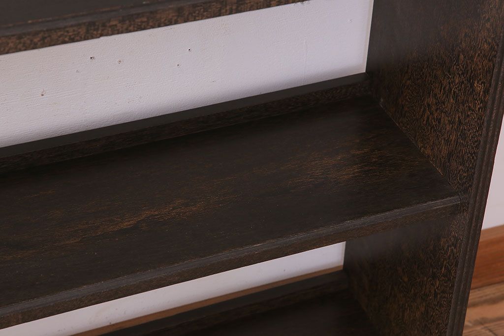 レトロ家具　ラワン材製　古い木のレトロな楔(くさび)式本棚(ディスプレイラック)