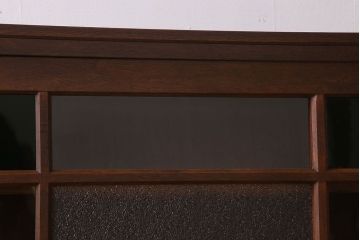 アンティーク家具　ナラ材製!色ガラスとダイヤガラス入りのサイドキャビネット(サイドボード)