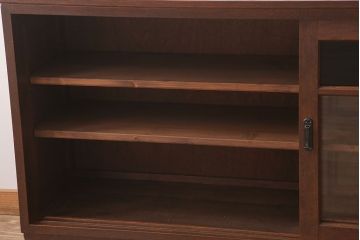 アンティーク家具　ナラ材製!色ガラスとダイヤガラス入りのサイドキャビネット(サイドボード)