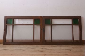 アンティーク家具　ナラ材製!色ガラスとダイヤガラス入りのサイドキャビネット(サイドボード)