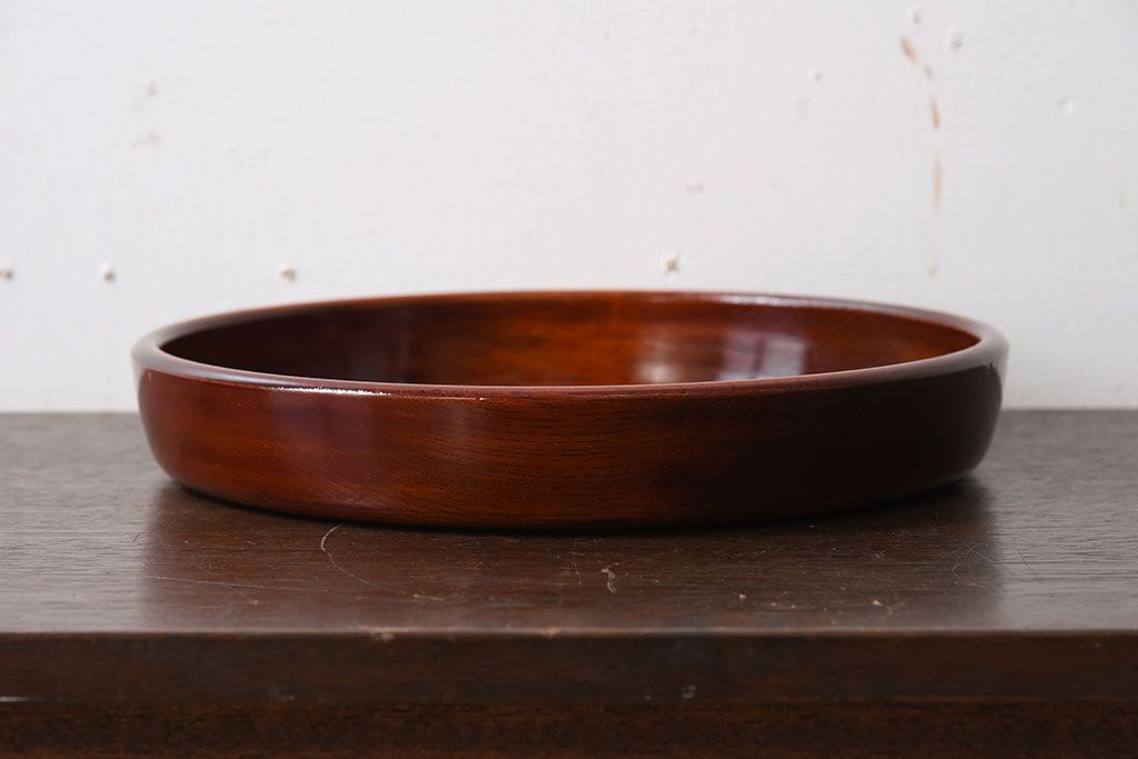 アンティーク雑貨　和製アンティーク　欅材!漆塗りが美しい古い木製丸盆(1)