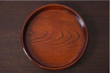 アンティーク雑貨　和製アンティーク　欅材!漆塗りが美しい古い木製丸盆(1)