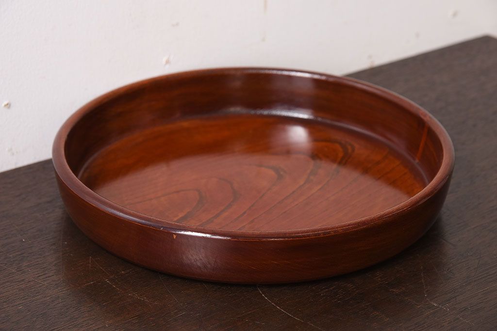 アンティーク雑貨　和製アンティーク　欅材!漆塗りが美しい古い木製丸盆(1)