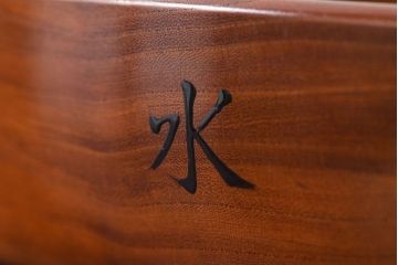 和製アンティーク　欅材!漆塗りが美しい古い木製丸盆(2)