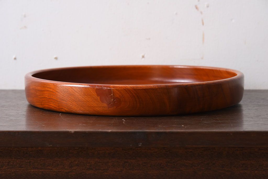 アンティーク雑貨　和製アンティーク　欅材!漆塗りが美しい古い木製丸盆(3)