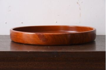 アンティーク雑貨　和製アンティーク　欅材!漆塗りが美しい古い木製丸盆(3)