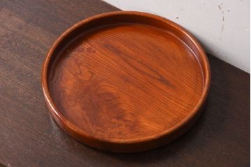 アンティーク雑貨　和製アンティーク　欅材!漆塗りが美しい古い木製丸盆(3)