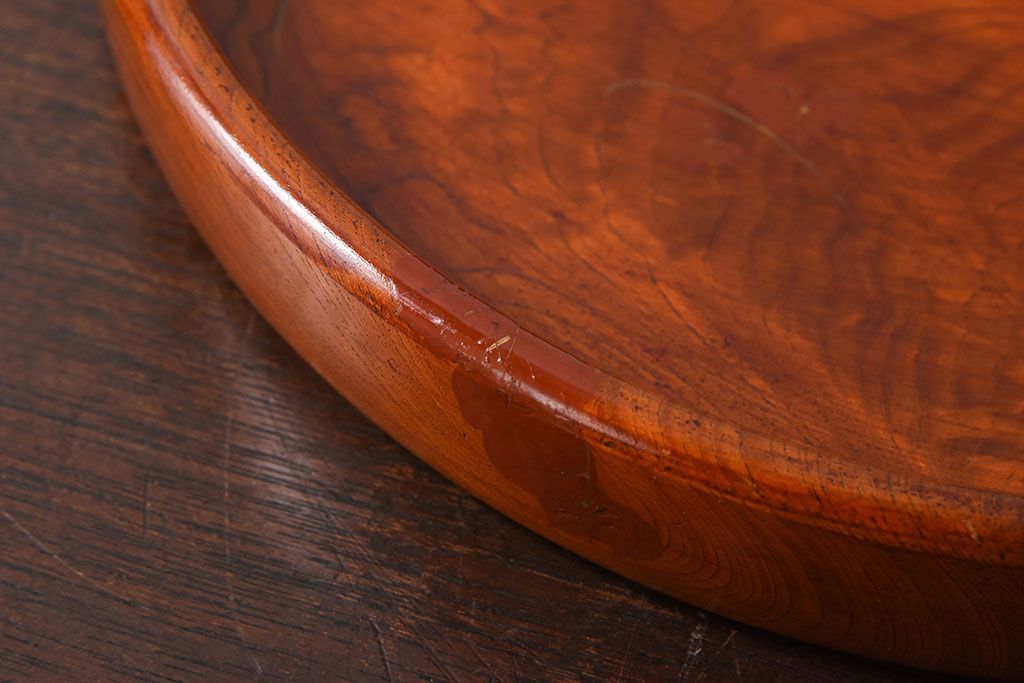 アンティーク雑貨　和製アンティーク　欅材!漆塗りが美しい古い木製丸盆(3)