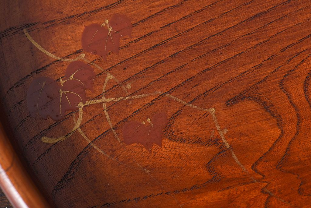 アンティーク雑貨　和製アンティーク　欅材!漆塗りが美しい古い木製丸盆(3)