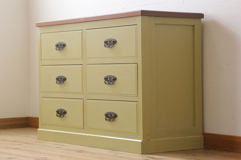 レトロ家具　ナラ材製!レトロなペイントチェスト