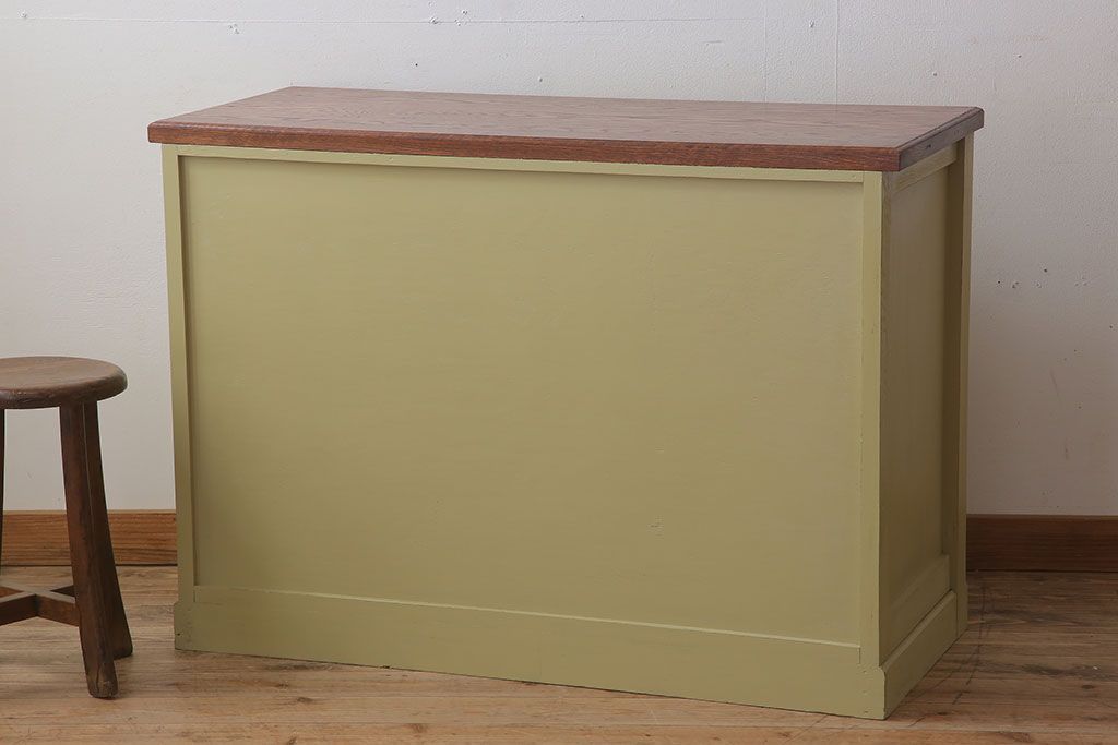 レトロ家具　ナラ材製!レトロなペイントチェスト