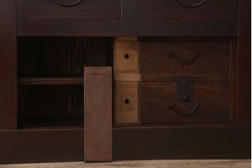 アンティーク家具　六尺　古民具・骨董　漆が美しい明治期の収納箪笥サイドボード(水屋箪笥)