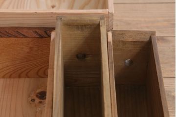 アンティーク家具　六尺　古民具・骨董　漆が美しい明治期の収納箪笥サイドボード(水屋箪笥)