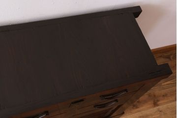 アンティーク家具　六尺　古民具・骨董　漆が美しい明治期の収納箪笥サイドボード(水屋箪笥)