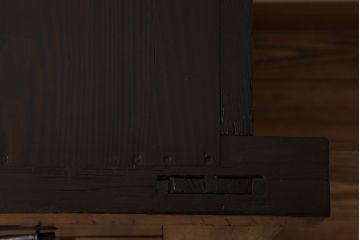 アンティーク家具　六尺　古民具・骨董　漆が美しい明治期の収納箪笥サイドボード(水屋箪笥)