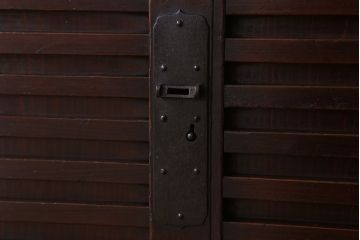 アンティーク家具　六尺　古民具・骨董　漆が美しい明治期の収納箪笥サイドボード(水屋箪笥)